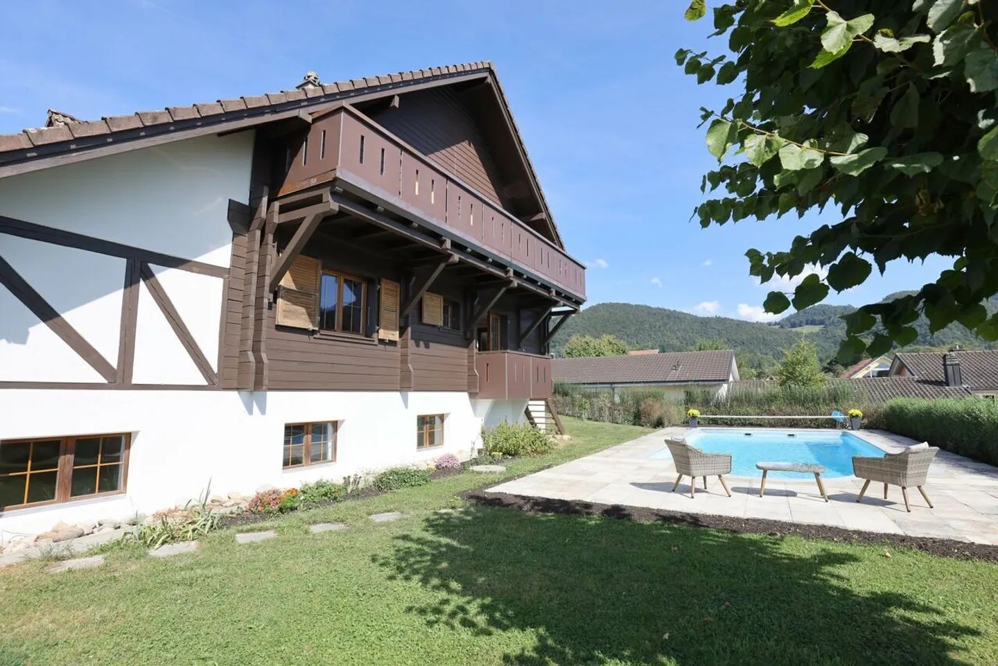 Villa for sale - Photo 2 of 13