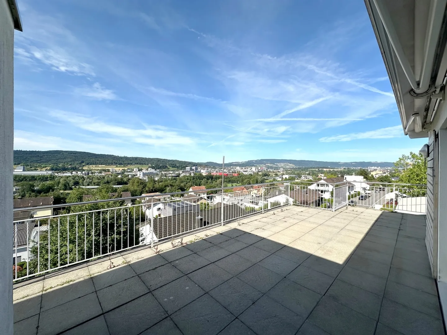 Esperienza abitativa attico - Meravigliosa vista sulla valle del Limmat! - Foto 12 di 13