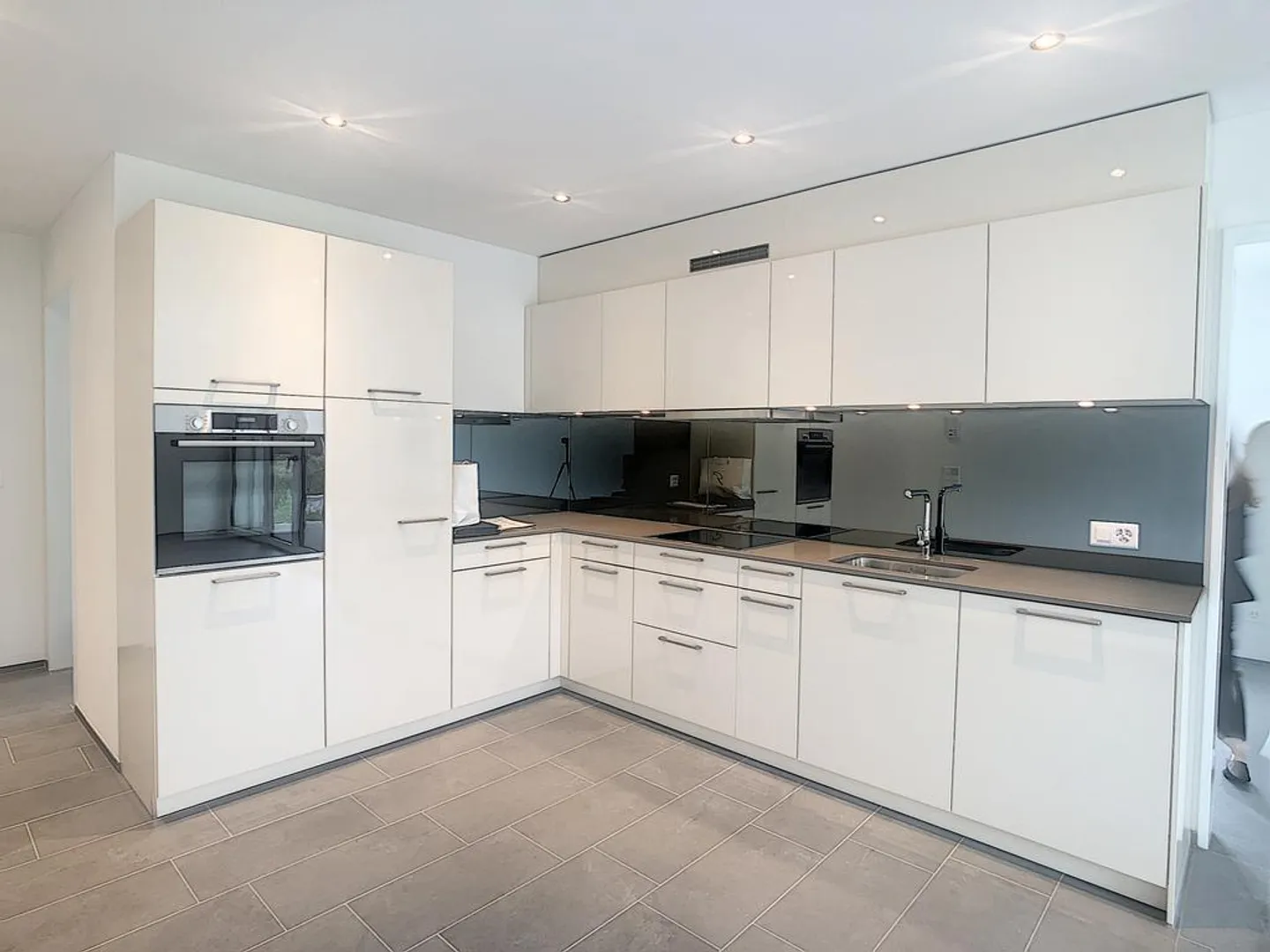 Helle 3.5-Zimmer-Wohnung mit Loggia - Photo 3 sur 7