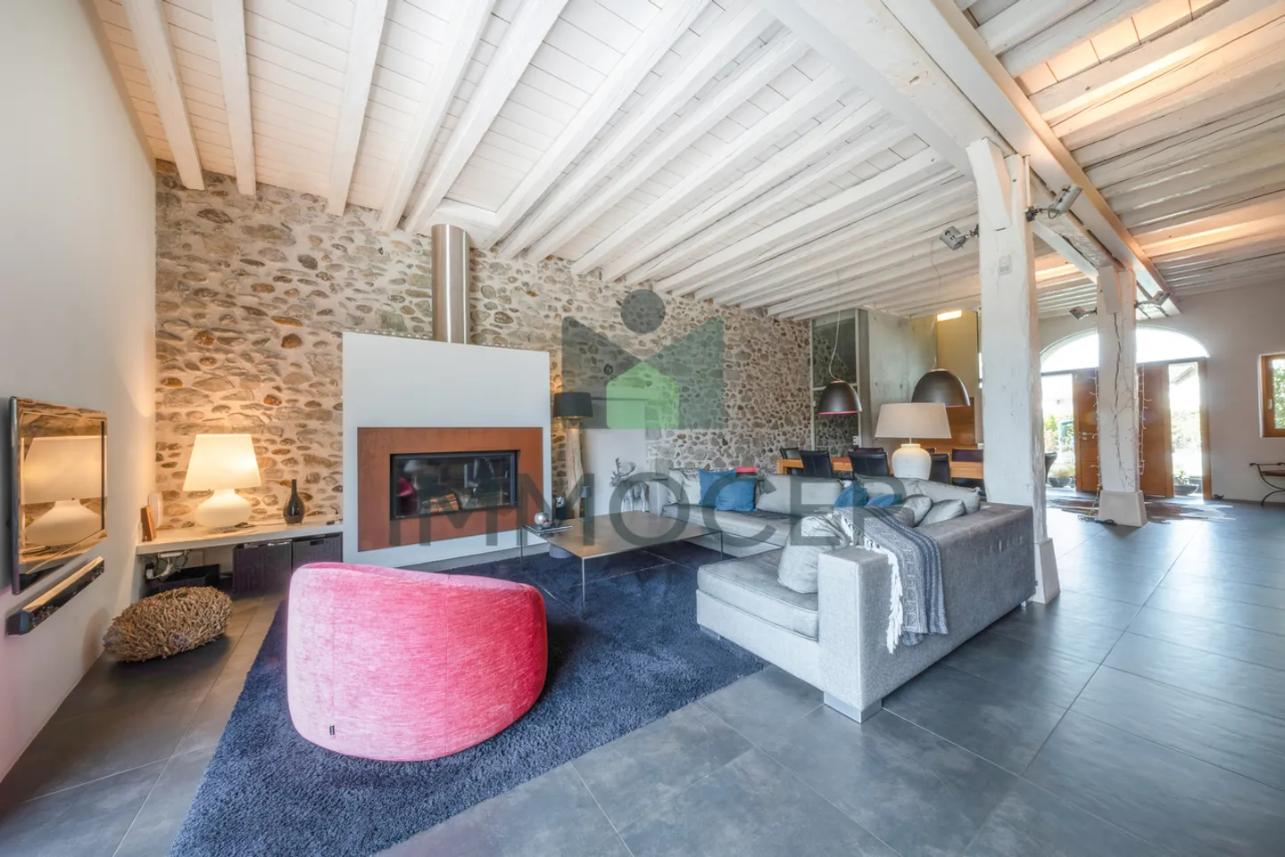 Rare: Beautiful Village House with approx. 225 m2 of living space in Russin - Photo 1 of 13