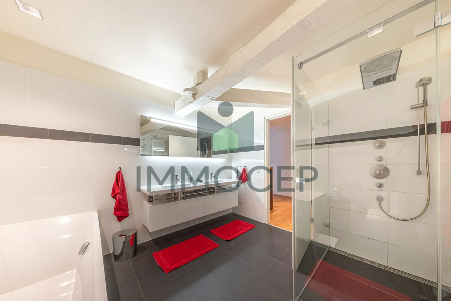 Rare: Beautiful Village House with approx. 225 m2 of living space in Russin - Photo 6 of 13