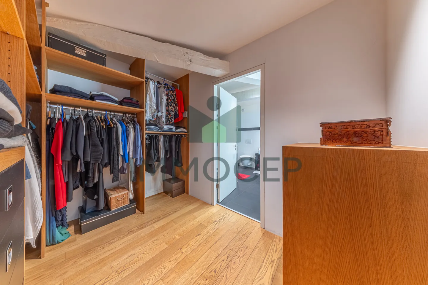 Rare: Beautiful Village House with approx. 225 m2 of living space in Russin - Photo 5 of 13