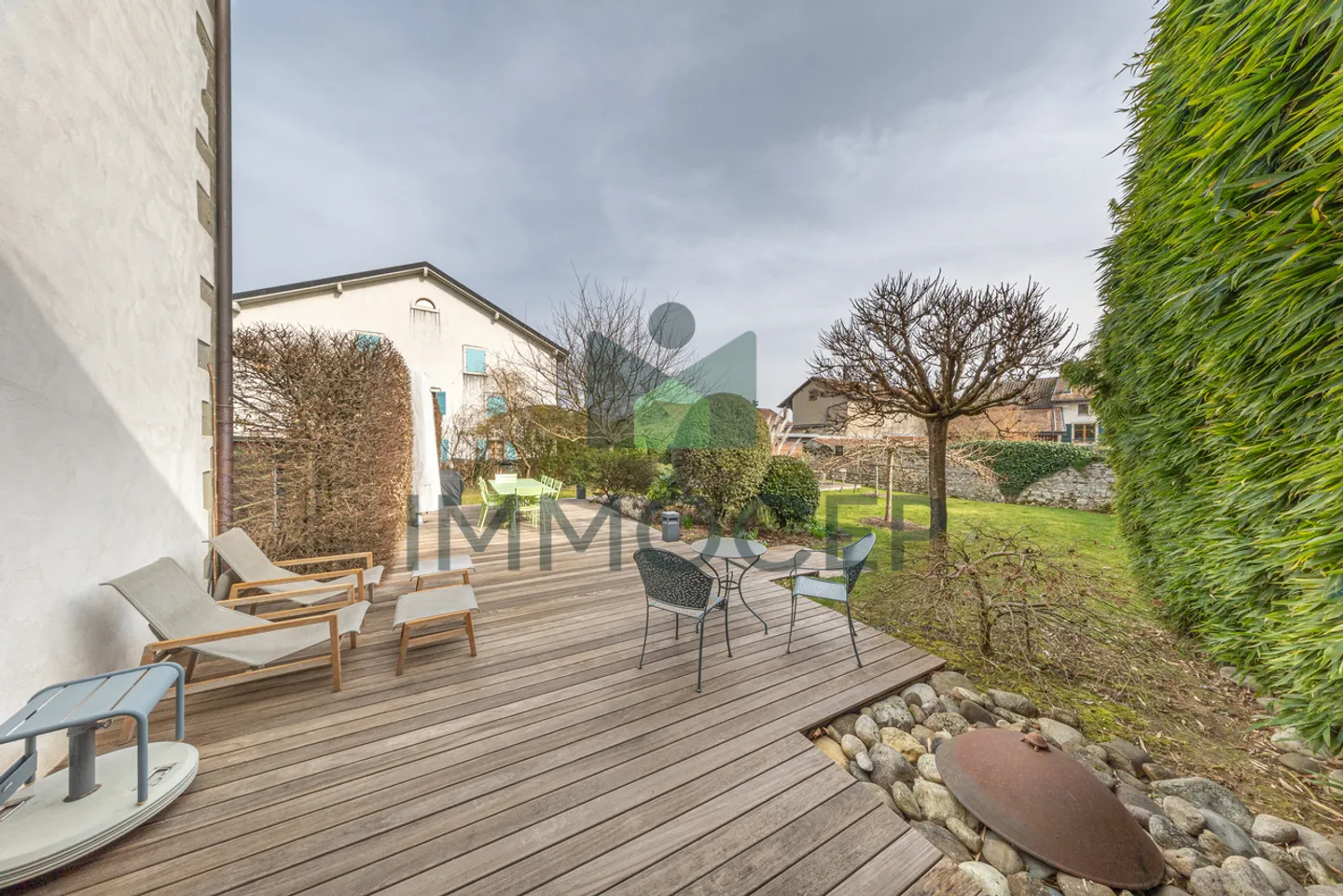 Rare: Beautiful Village House with approx. 225 m2 of living space in Russin - Photo 12 of 13