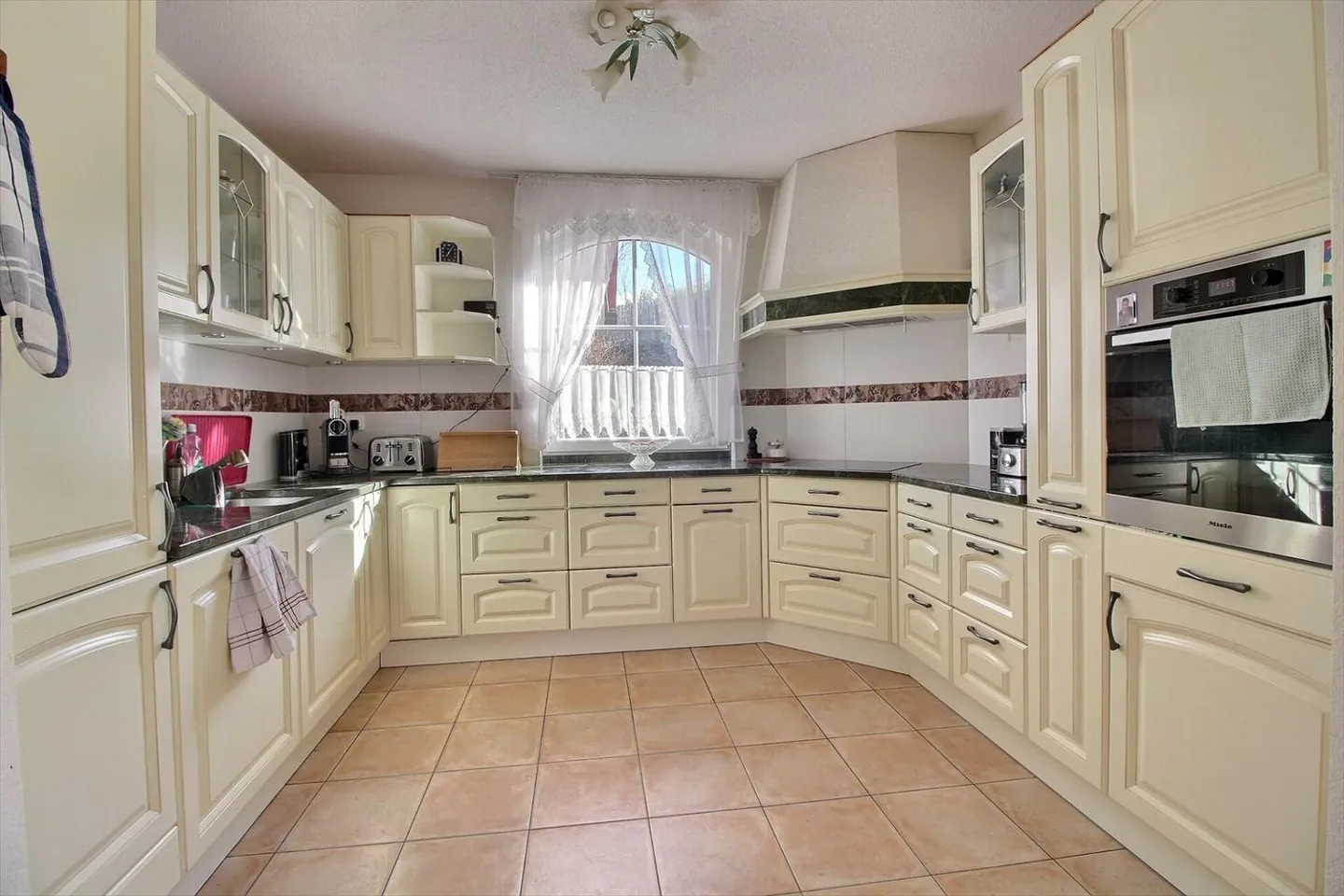 Villa 8 stanze - Foto 5 di 13