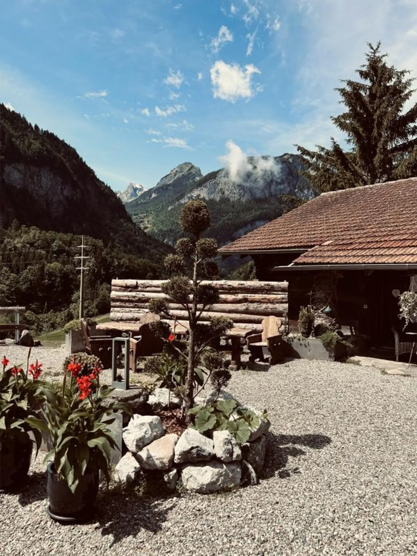 Oasis in the Bernese Oberland - Photo 16 of 18