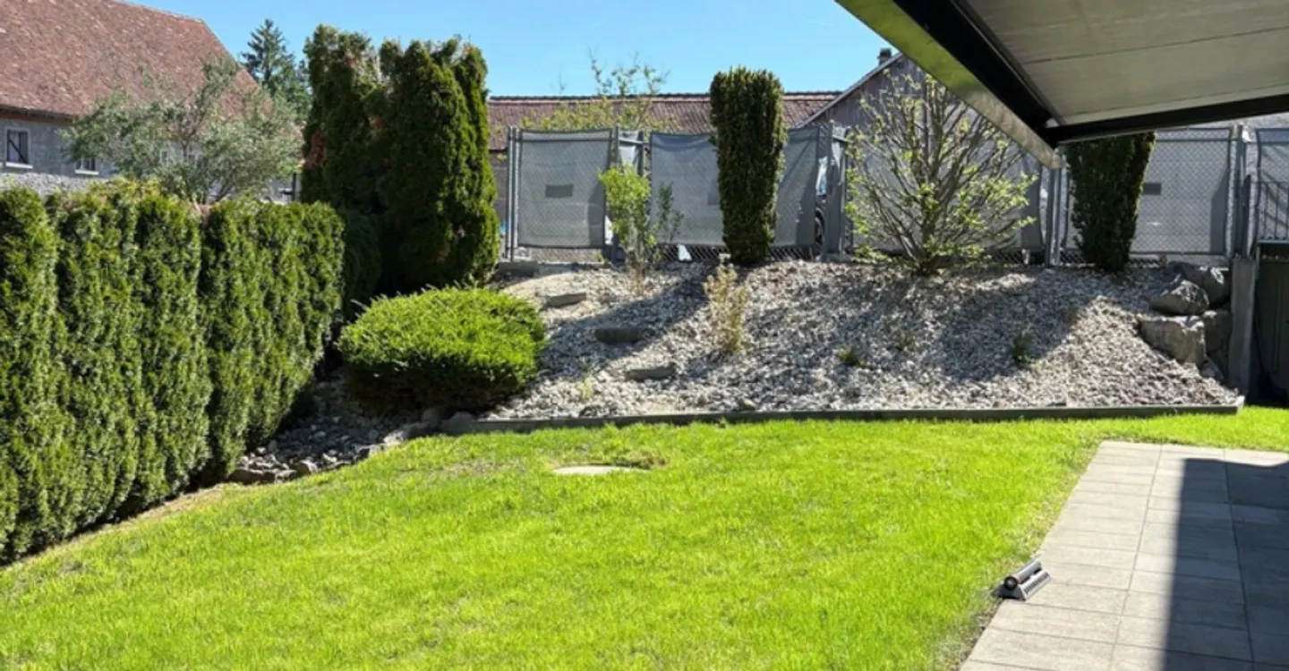 Maison Familiale Élégante à Courrendlin - Photo 2 sur 12