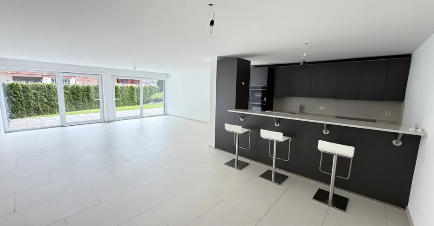 Maison Familiale Élégante à Courrendlin - Photo 4 sur 12