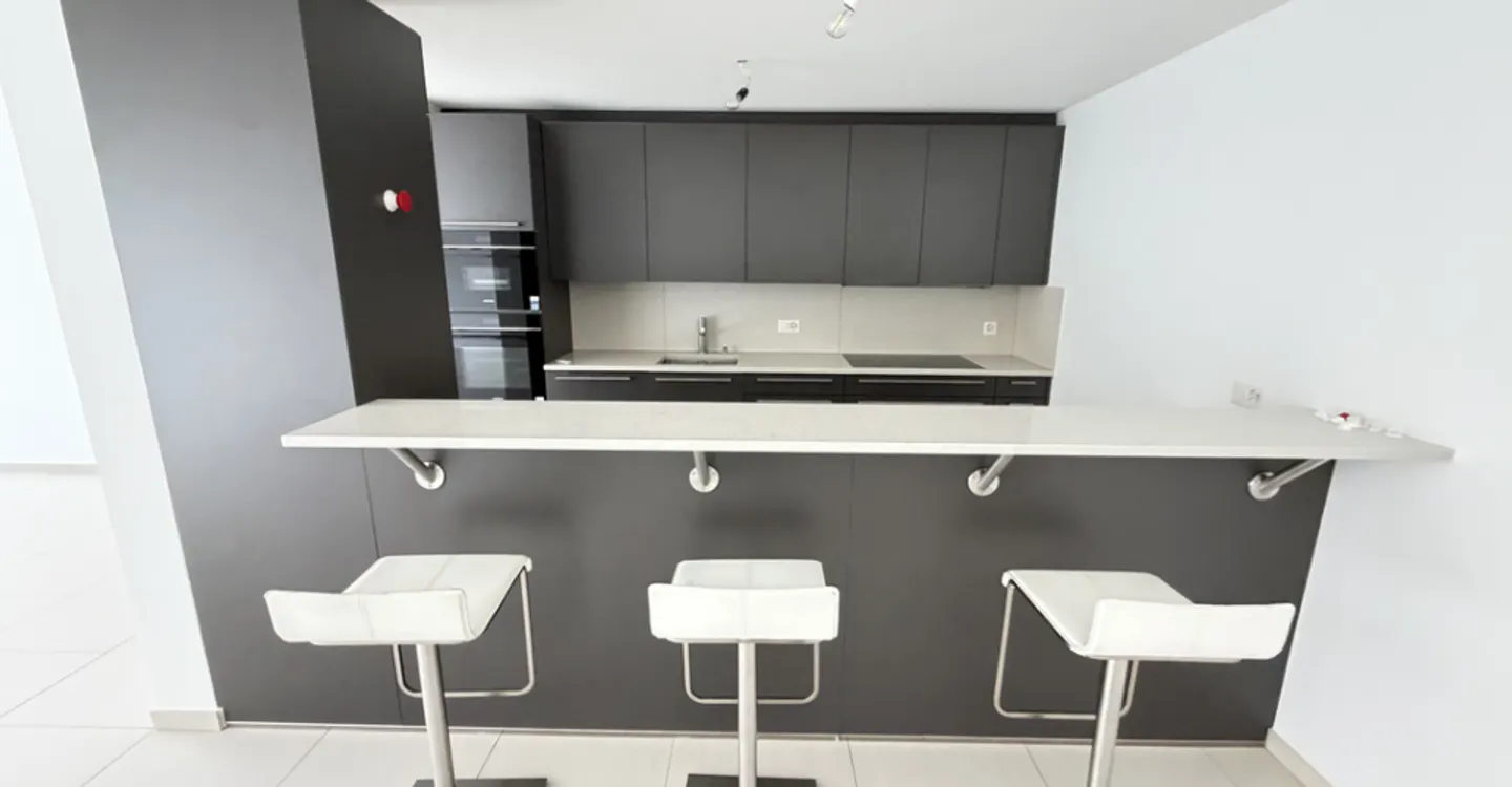 Maison Familiale Élégante à Courrendlin - Photo 6 sur 12
