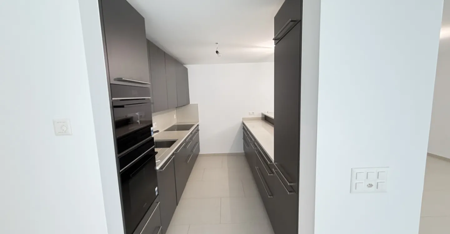 Maison Familiale Élégante à Courrendlin - Photo 7 sur 12