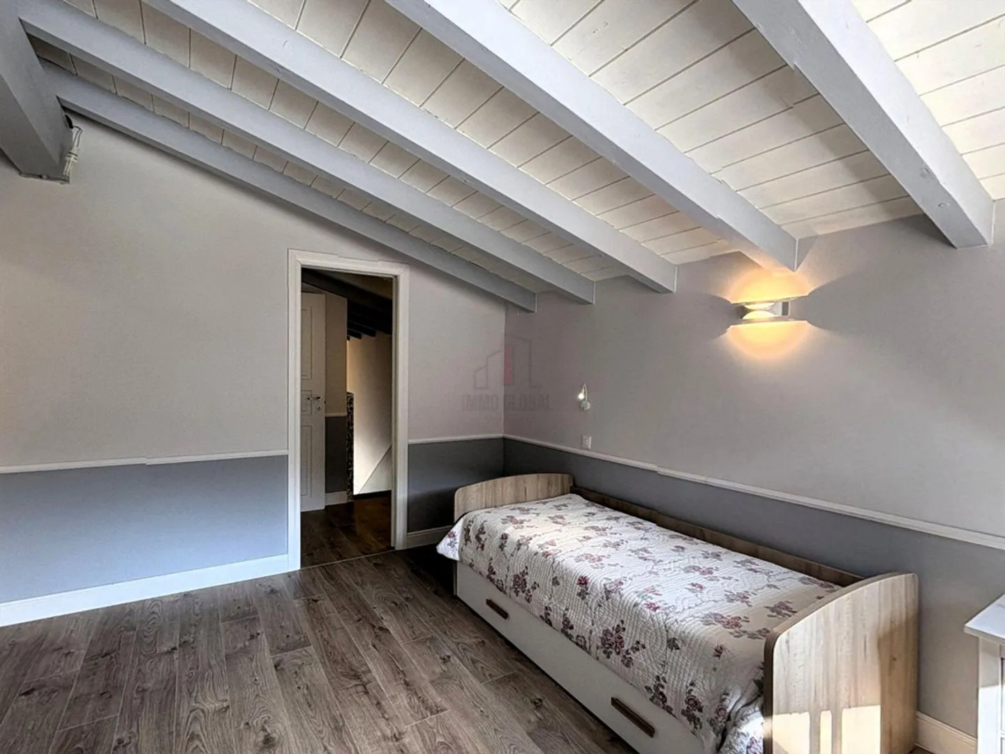 RIDUZIONE DI PREZZO! GRAZIOSA MAISONETTE TI ASPETTA - Foto 9 von 10