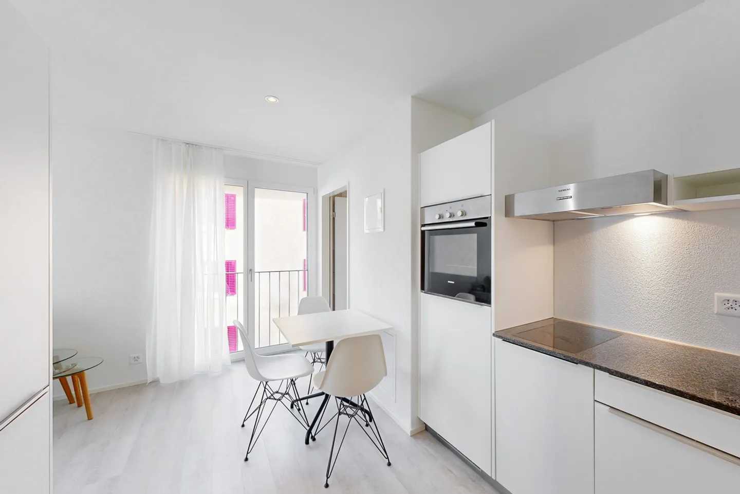 Furnished Modern Apartment in Zurich Altstetten - Rent without Deposit! - Photo 5 of 9
