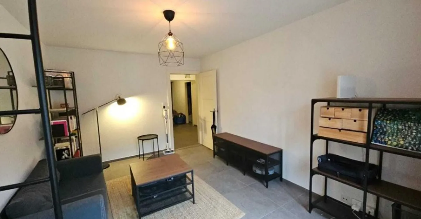 Appartement Charmant à Orbe - Photo 2 sur 7