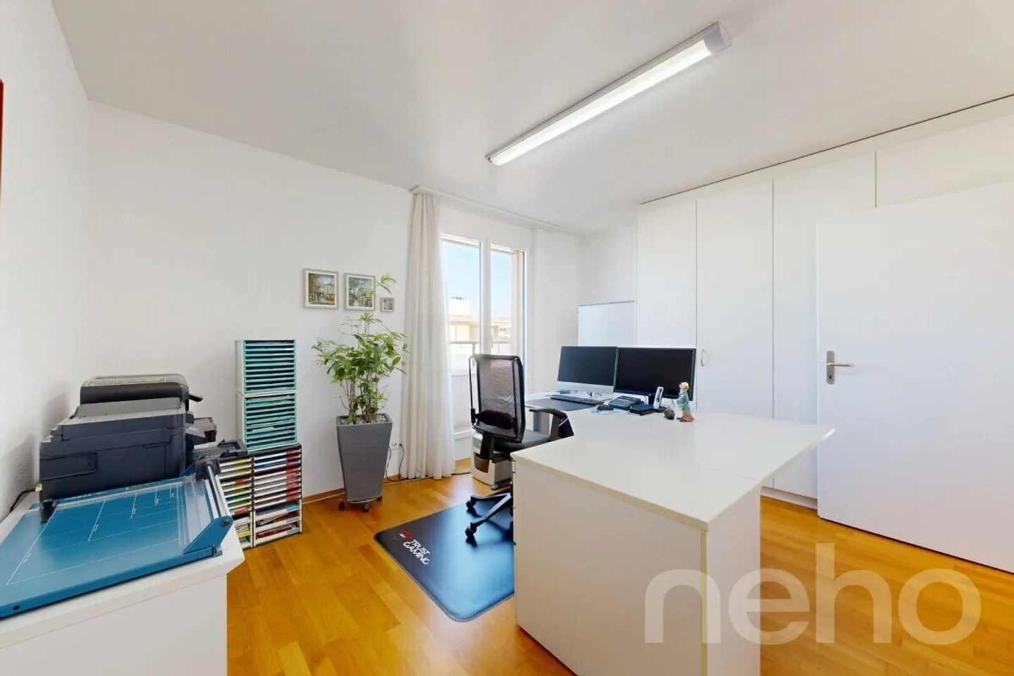 Spacious 5.5-room penthouse apartment with lift directly into the apartment - Photo 5 of 12