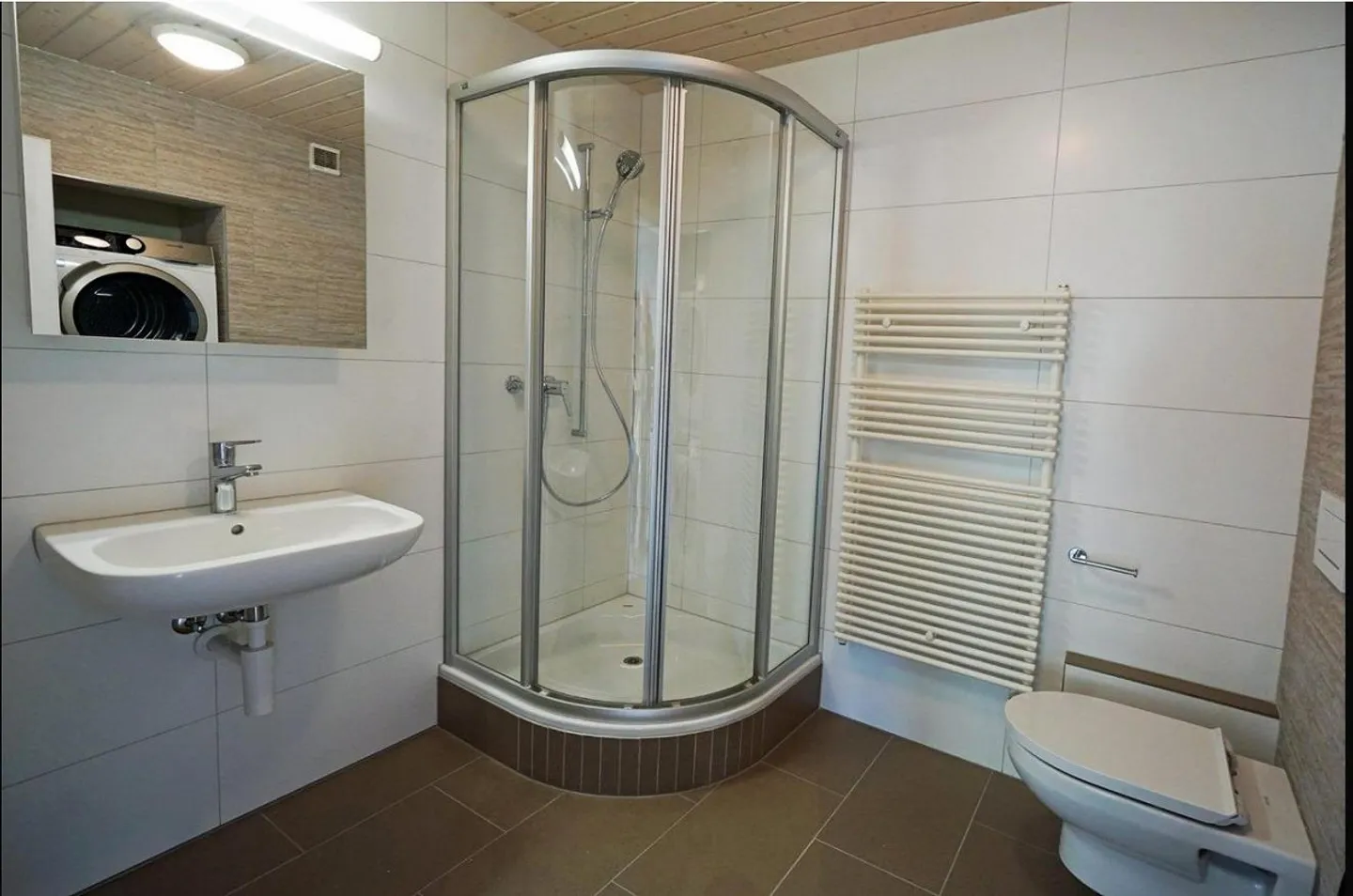 Charmante 3.5-Zimmer-Dachwohnung in Hägendorf - Foto 7 von 9