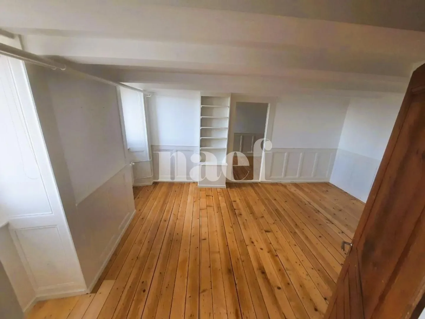 3.5 Room Apartment - Photo 4 of 8