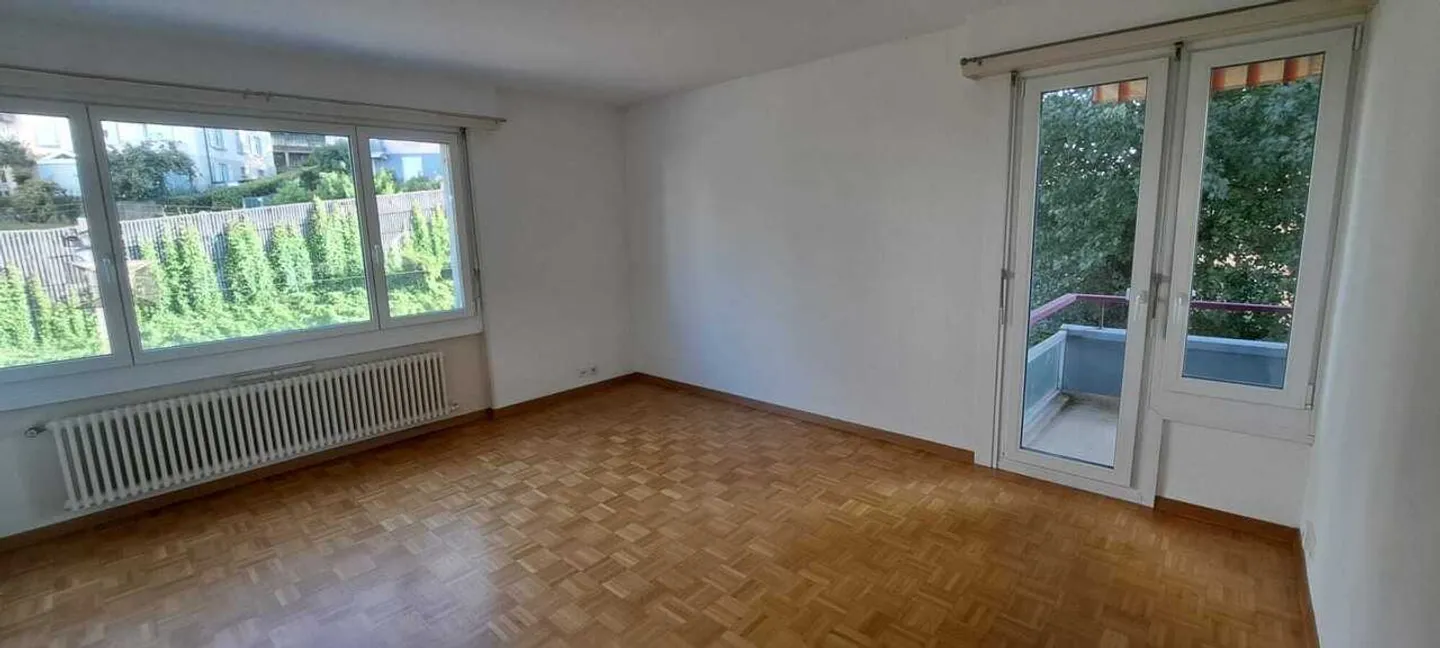 Large 2.5 rooms with balcony, EXCLUSIVITY - Photo 1 of 10