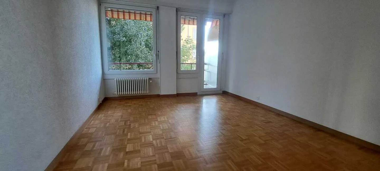 Large 2.5 rooms with balcony, EXCLUSIVITY - Photo 3 of 10