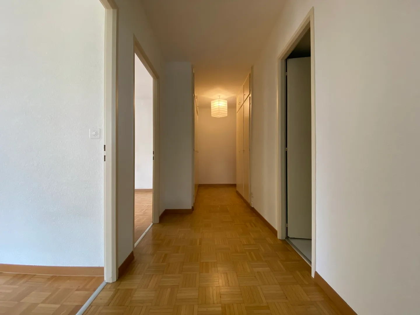 Large 2.5 rooms with balcony, EXCLUSIVITY - Photo 4 of 10