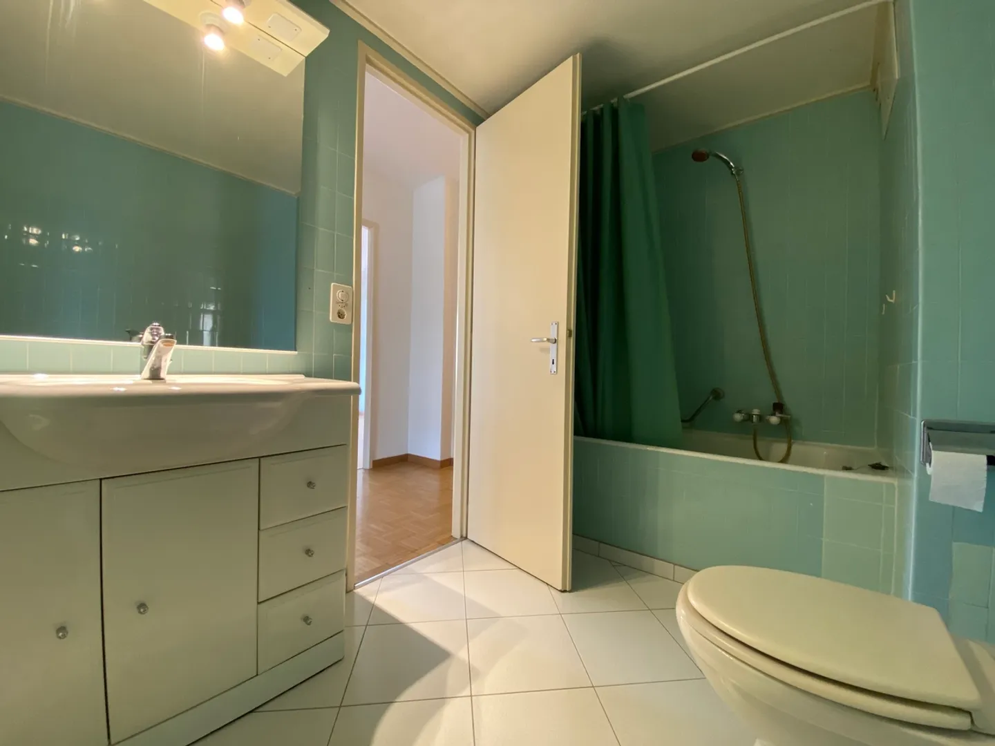 Large 2.5 rooms with balcony, EXCLUSIVITY - Photo 6 of 10