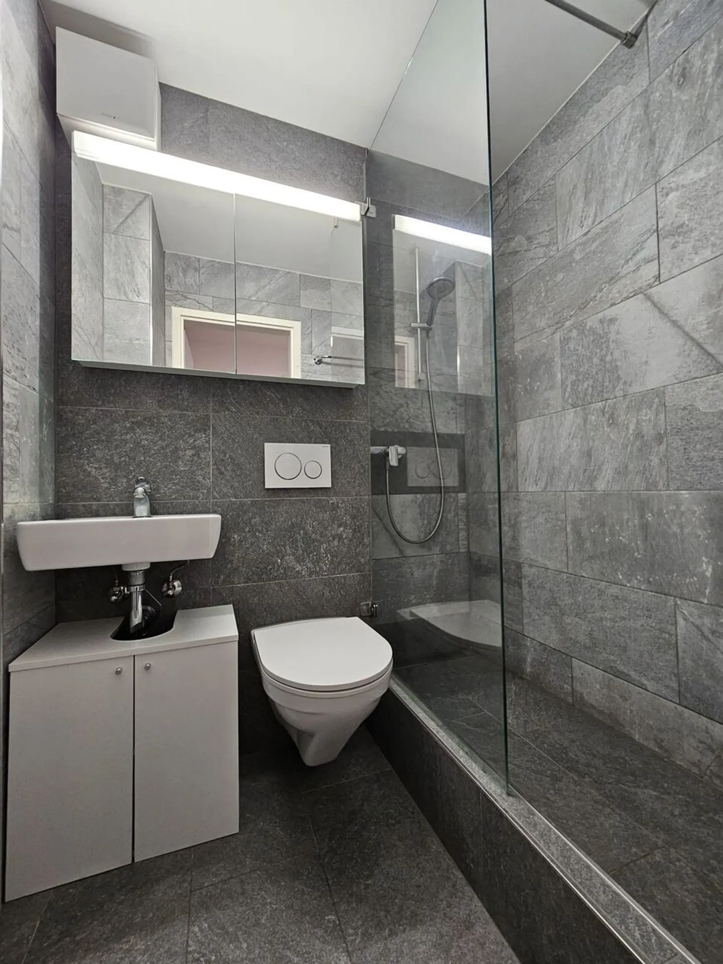 Charmant appartement 3.5 pièces - Photo 8 sur 11