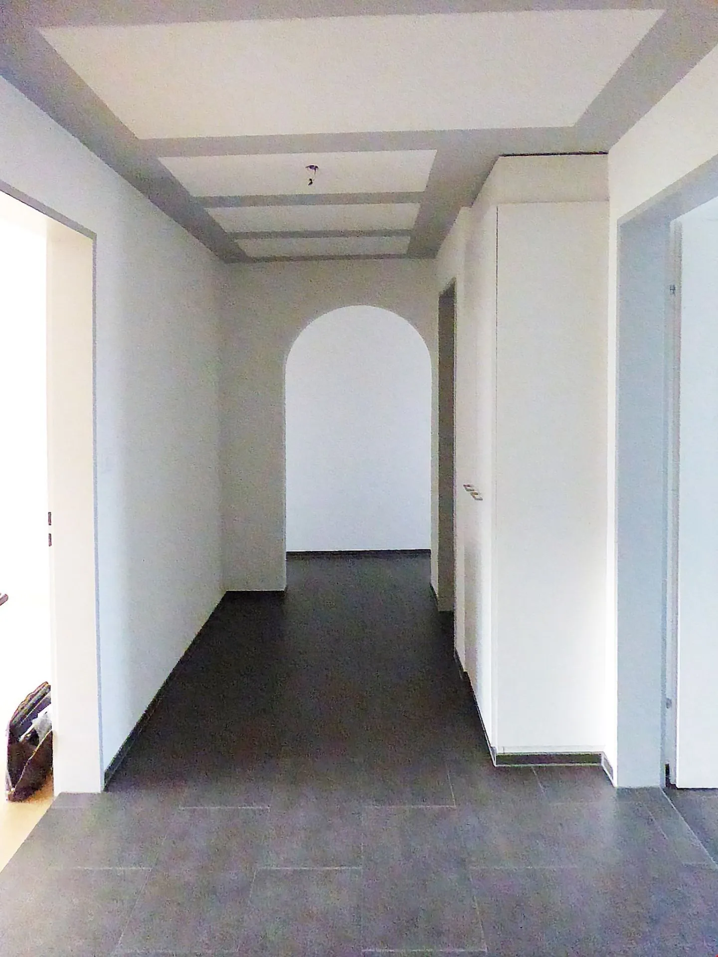 Affittiamo un appartamento 4½ locali quasi nuovo in una posizione bellissima e tranquilla - Foto 8 di 20