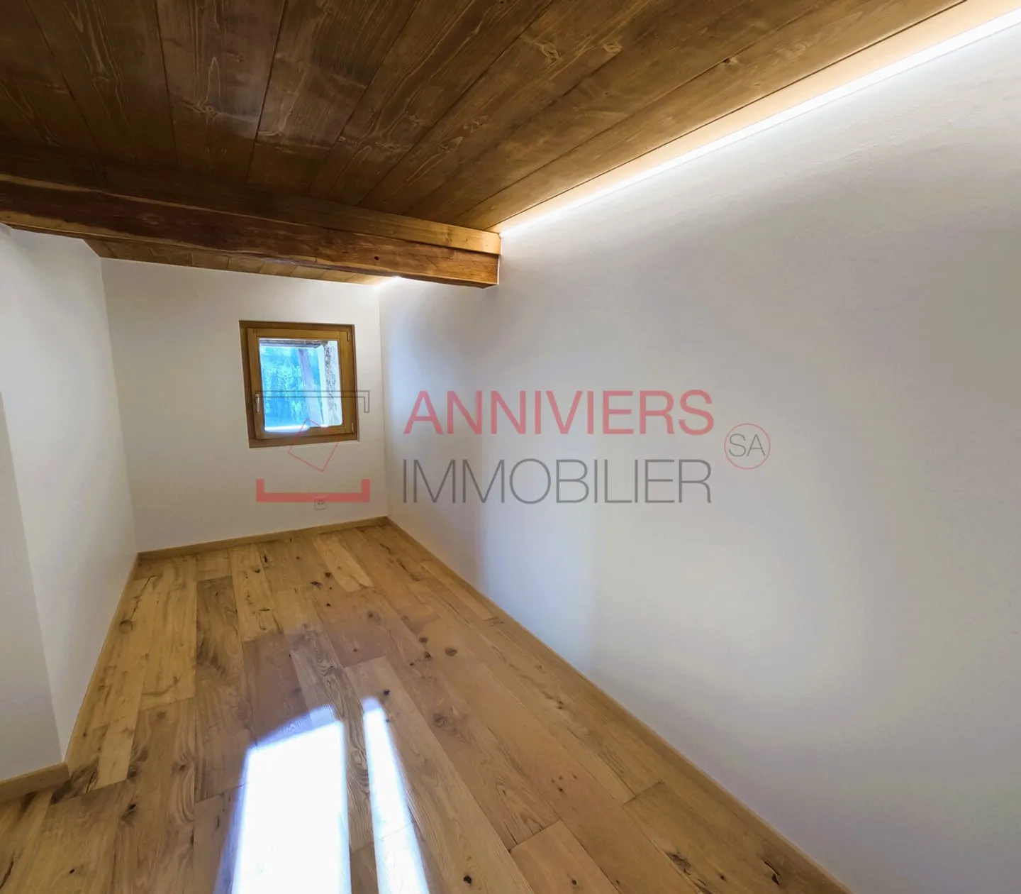 Charmant appartement de 3.5 pces entièrement rénové au cœur de Vissoie - Photo 16 sur 26