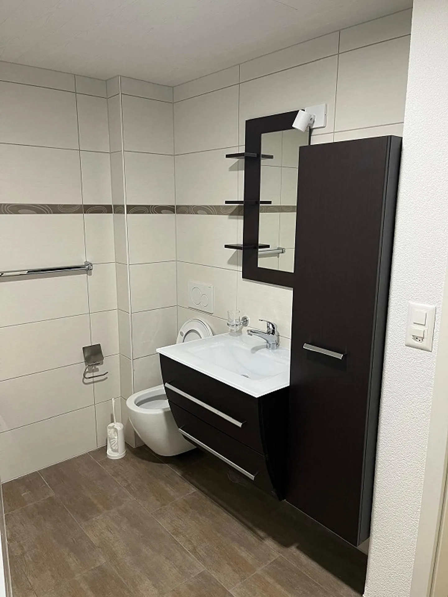 8-Room Single-Family House - Photo 2 of 30