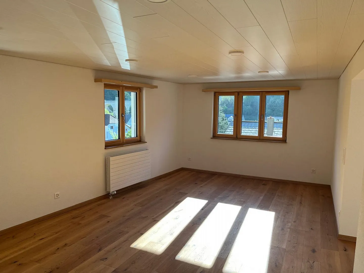 8-Room Single-Family House - Photo 9 of 30