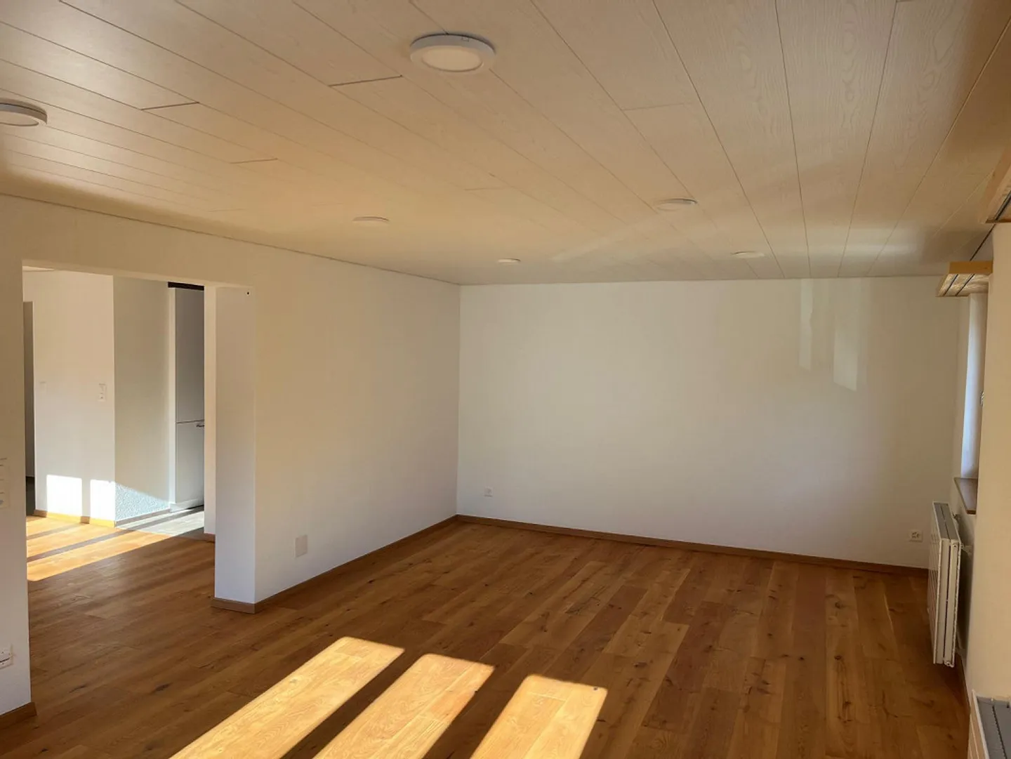 8-Room Single-Family House - Photo 10 of 30