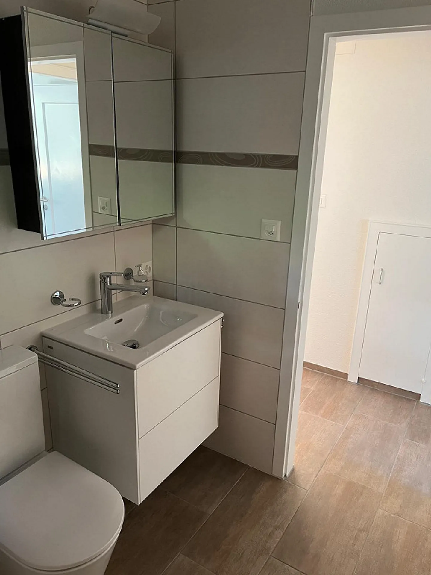 8-Room Single-Family House - Photo 27 of 30