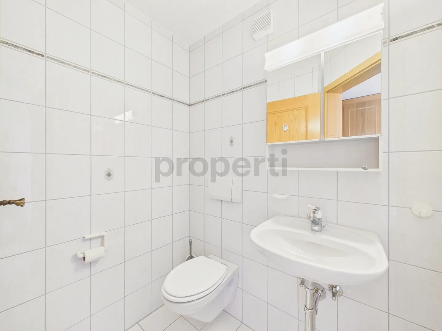 Appartement élégant de 4,5 pièces avec balcon dans un emplacement calme à Lüchingen... - Photo 11 sur 12