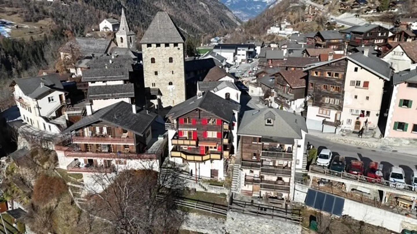 Charmant appartement de 3.5 pces entièrement rénové au cœur de Vissoie - Photo 25 sur 26