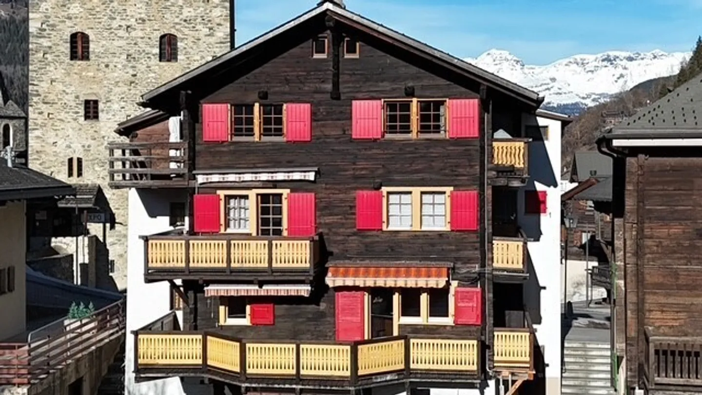 Charmant appartement de 3.5 pces entièrement rénové au cœur de Vissoie - Photo 23 sur 26