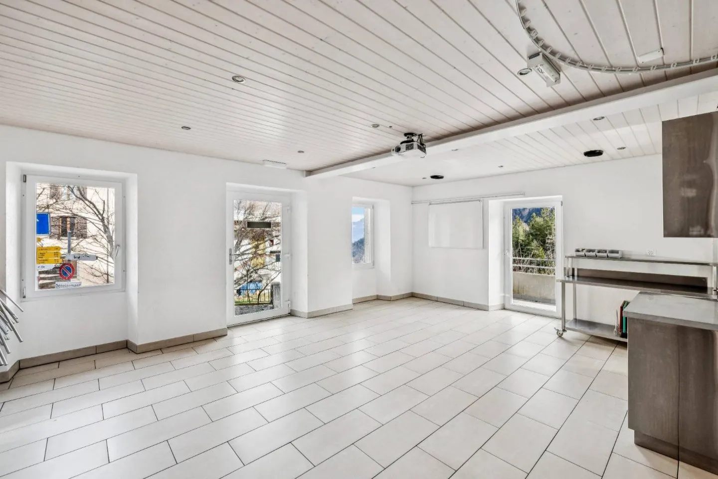 Casa degli ospiti nel cuore delle Marécottes - Opportunità rara - Foto 4 di 13