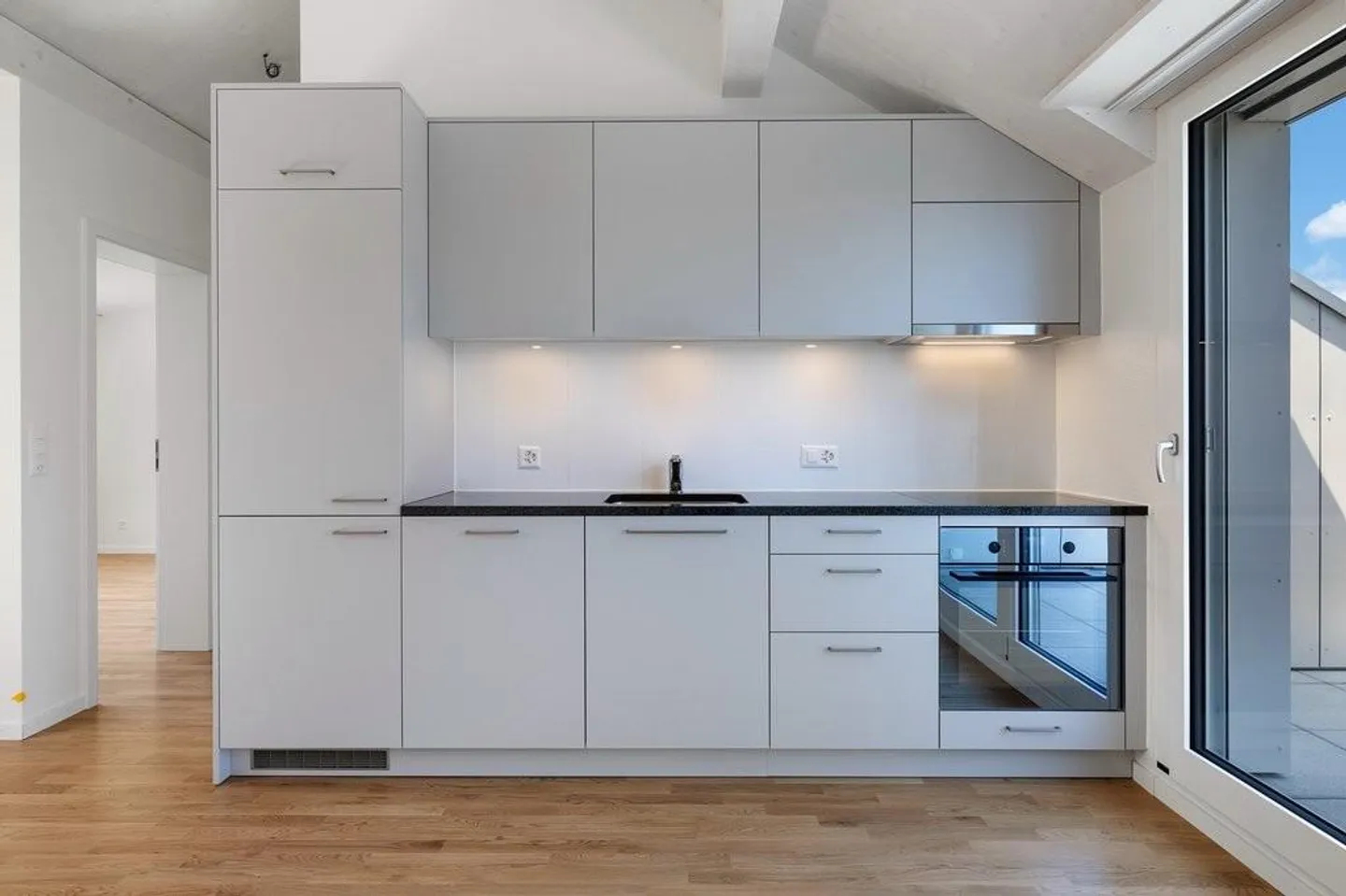 Modernes Apartment in Allschwil - Foto 3 von 12