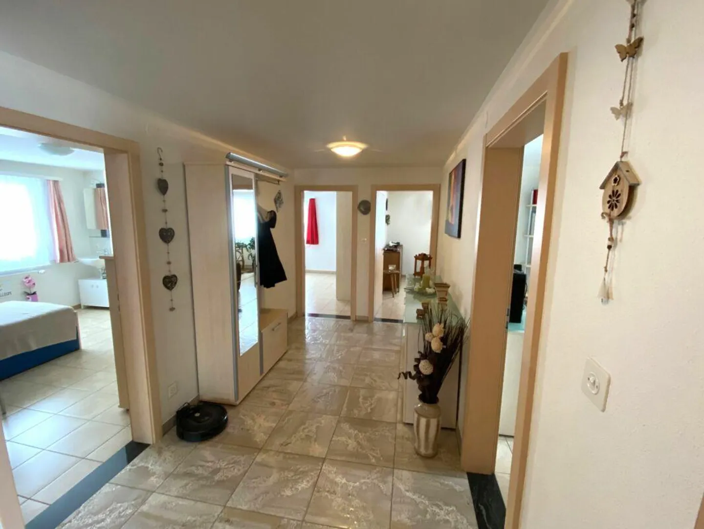 Schönegg sehr komfortable 4.5 Zimmerwohnung - Photo 11 sur 18