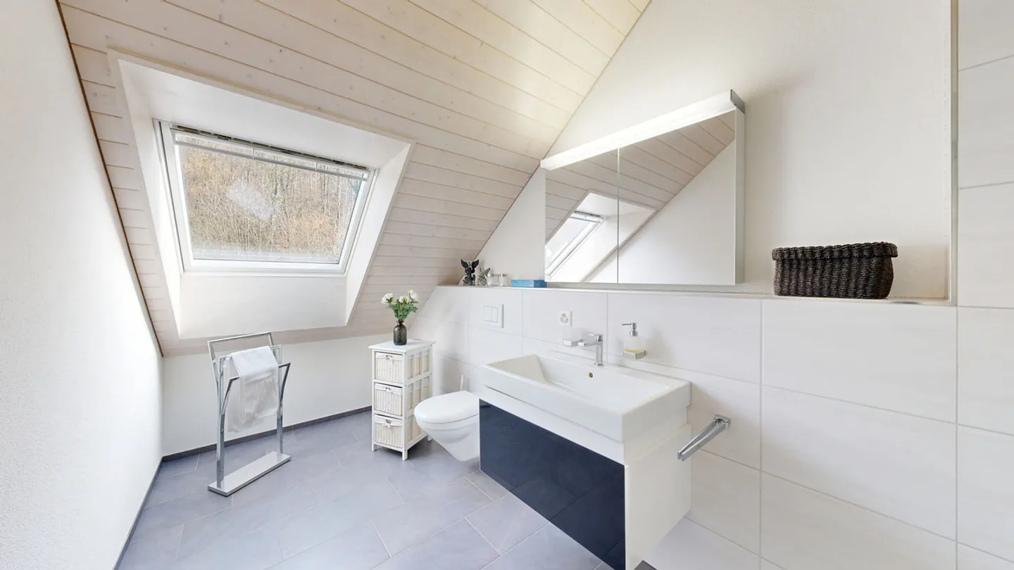 Maison d'angle de 5,5 pièces avec salle de loisirs et deux places de stationnement - Photo 18 sur 21