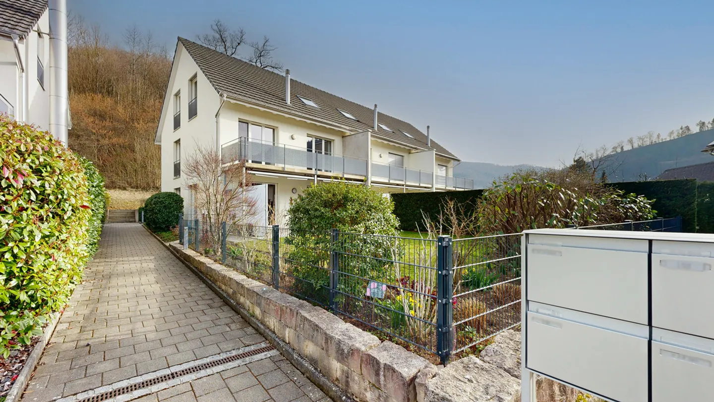 Maison d'angle de 5,5 pièces avec salle de loisirs et deux places de stationnement - Photo 20 sur 21