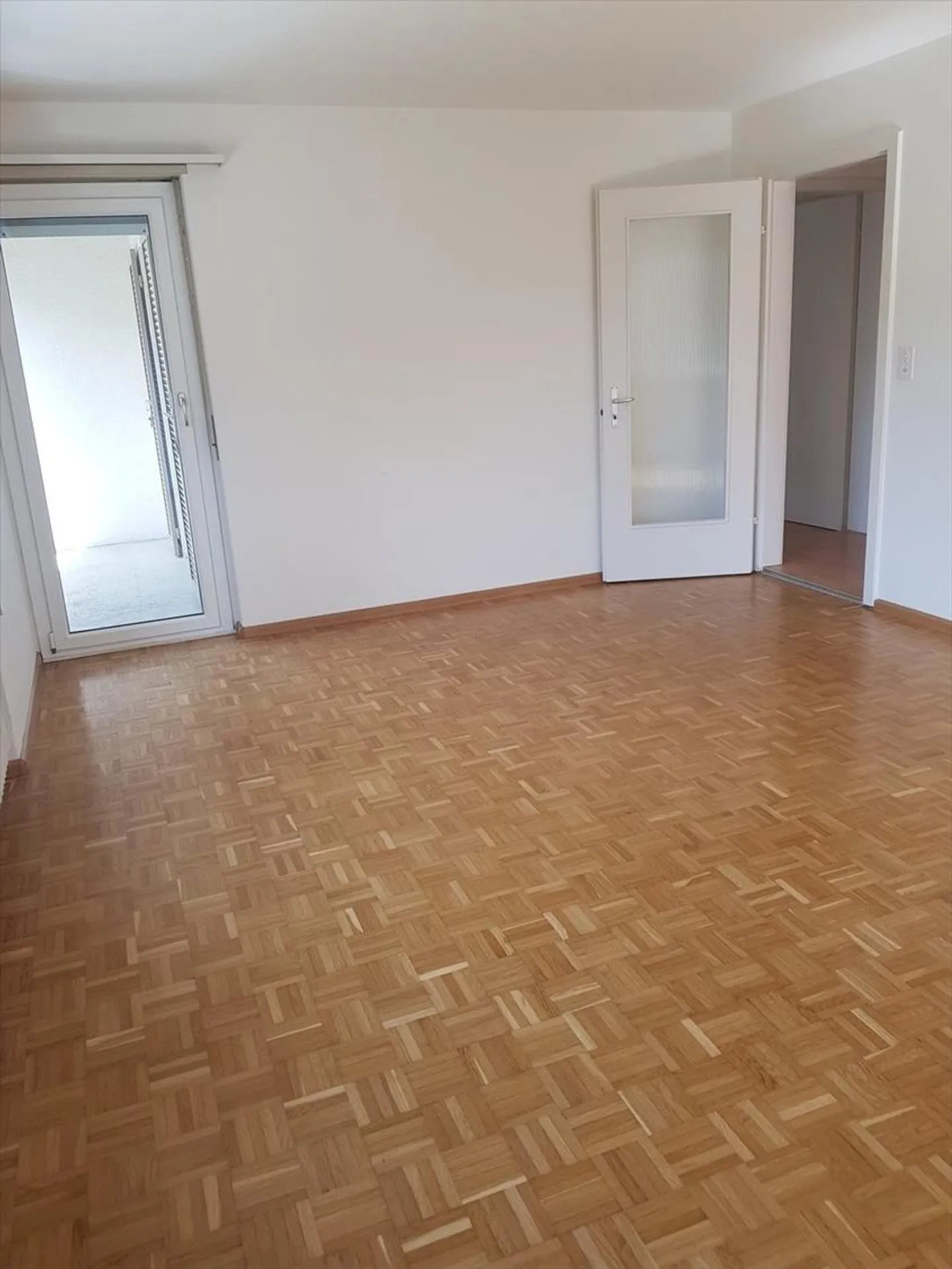 Appartamento 4 camere - Foto 3 di 5