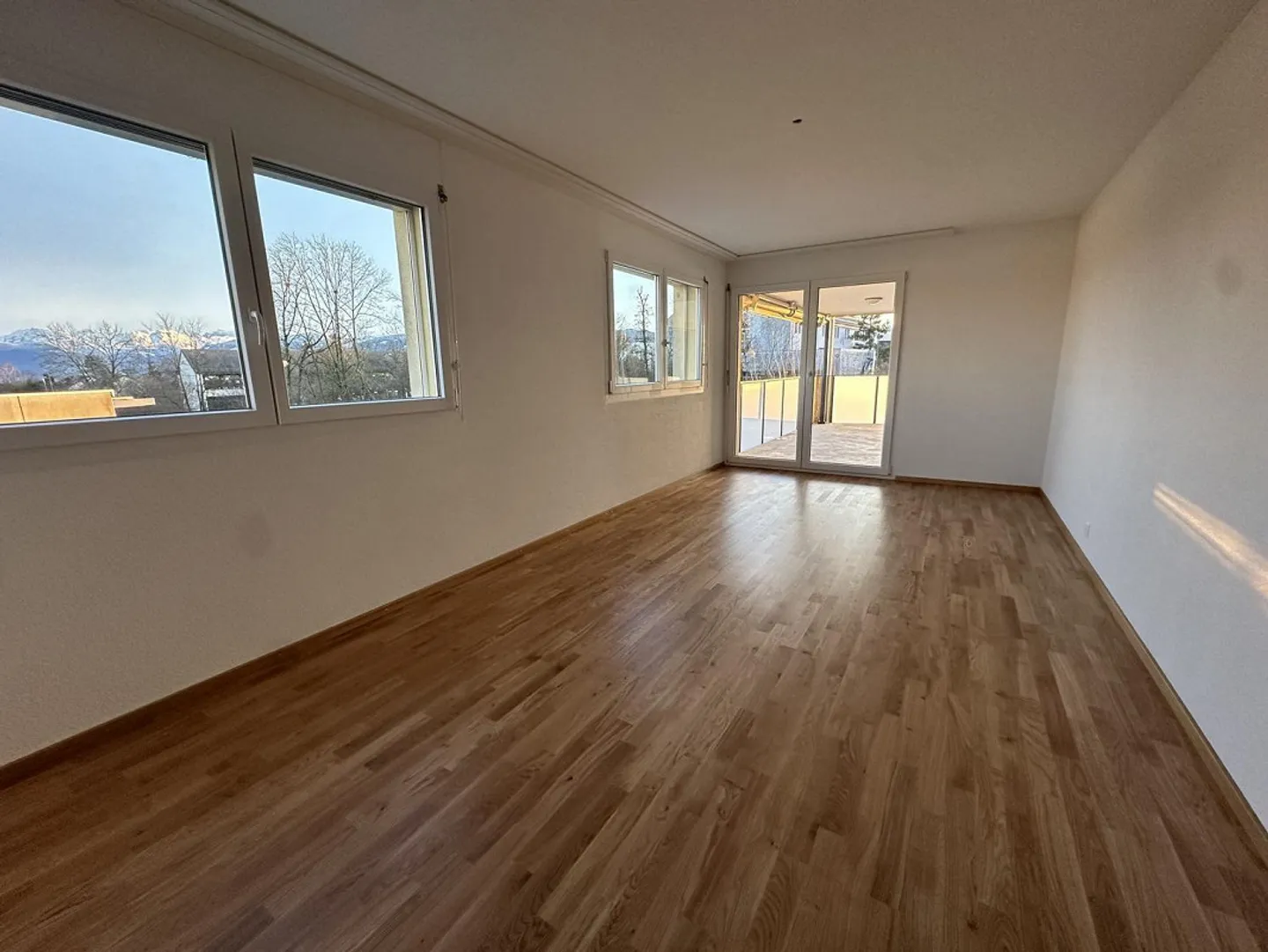 Appartement lumineux de 5.5 pièces à louer dans l'Oberland - Photo 7 sur 13