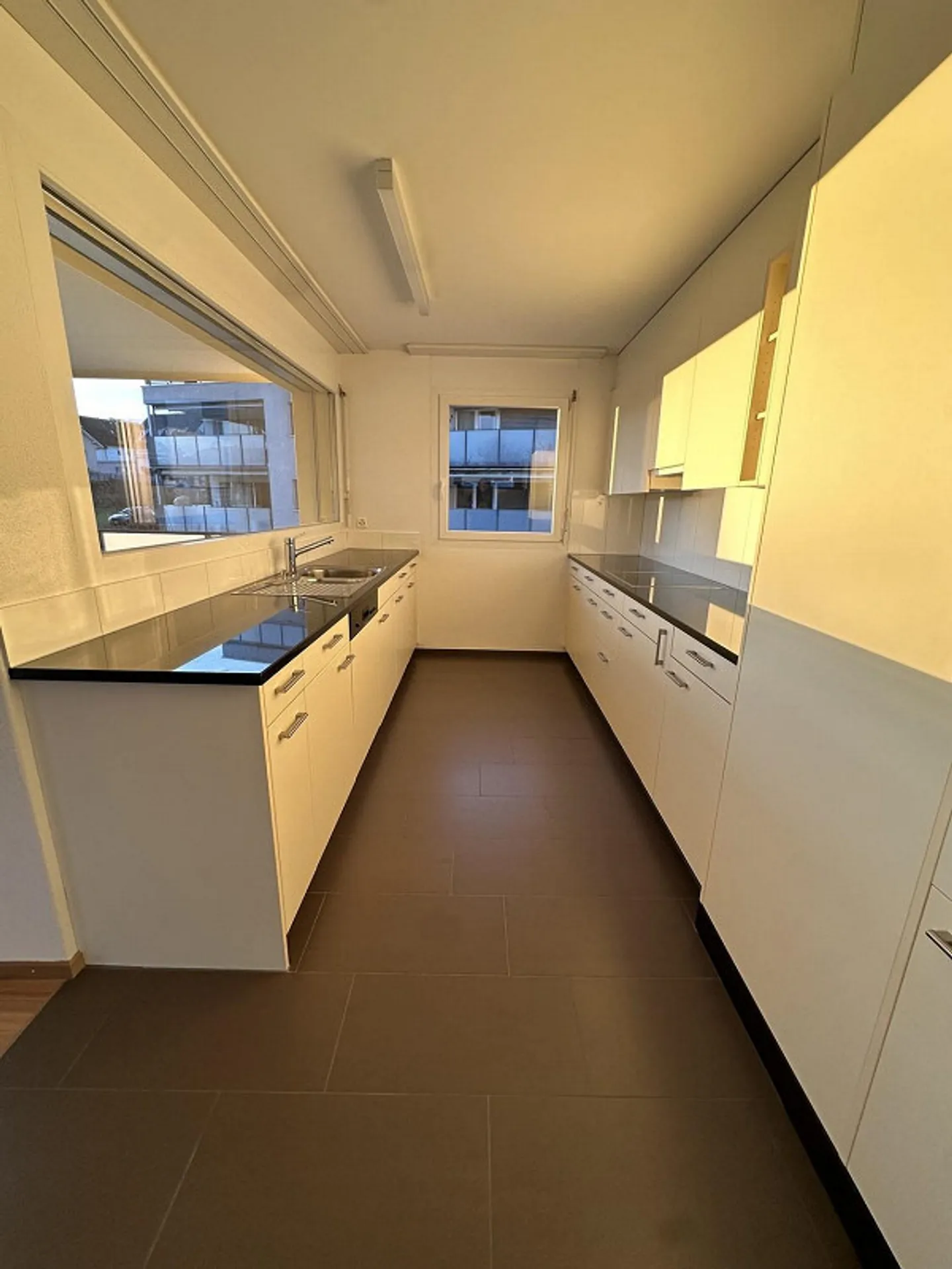 Appartement lumineux de 5.5 pièces à louer dans l'Oberland - Photo 9 sur 13