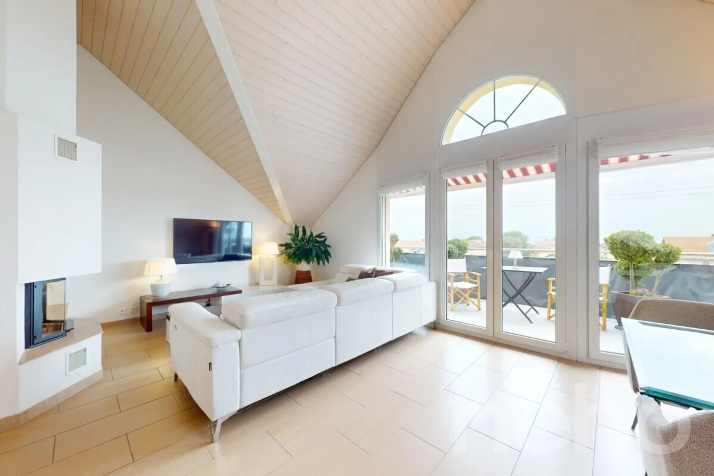 Superb 4.5 rooms in St-Prex with stunning views of the lake and the Alps - Photo 5 of 13