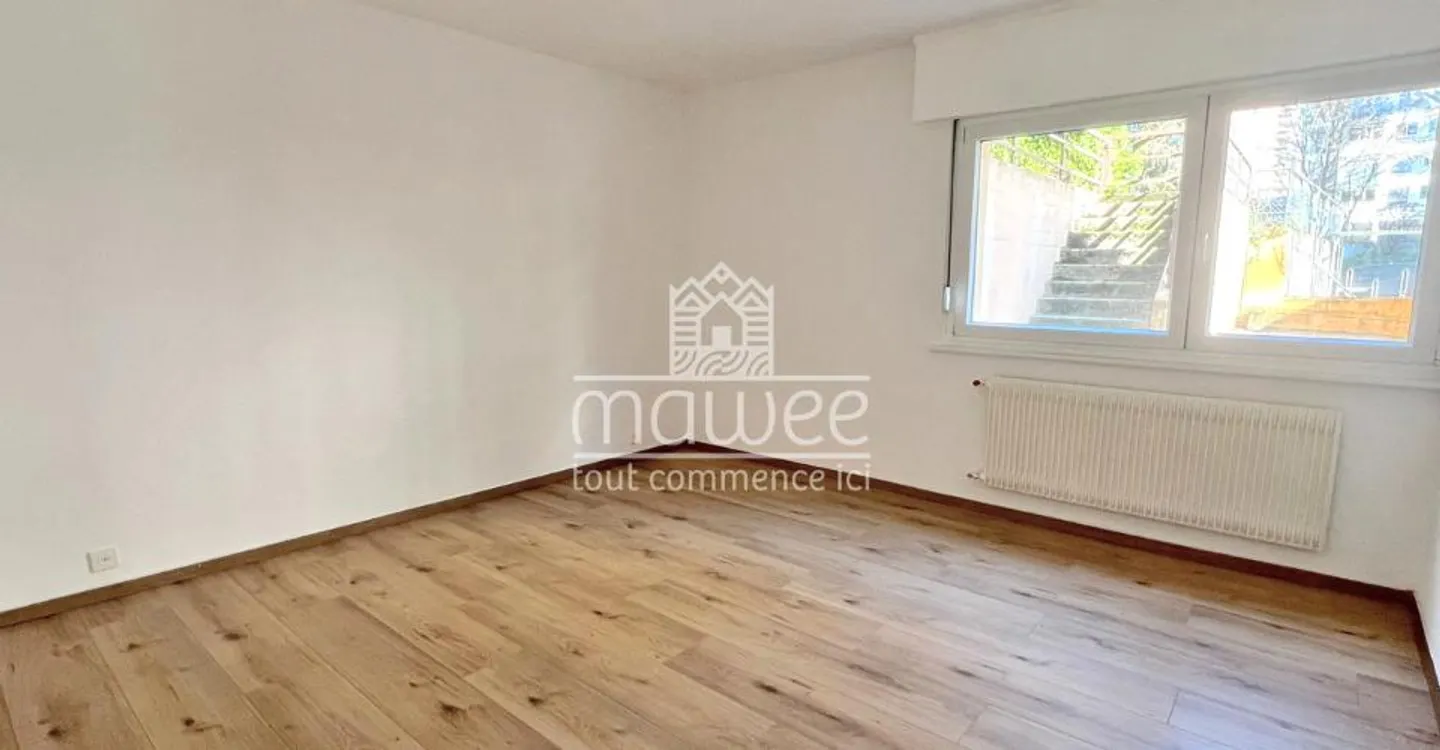 Posizione eccezionale 2,5 locali ristrutturati -- a 5 minuti dal lago! - Foto 2 di 8