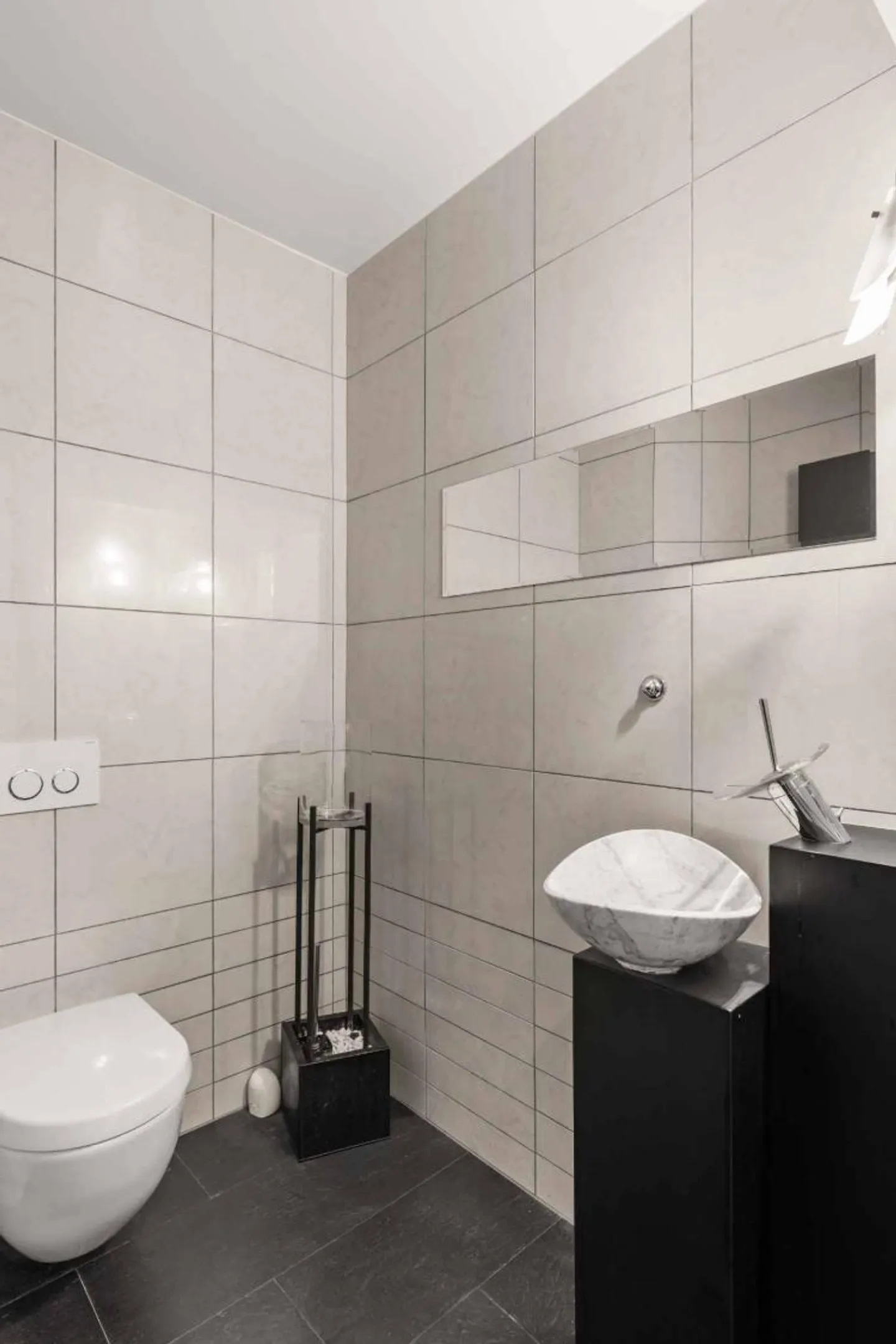 Ufficio in posizione ideale: 98 m² con parcheggio incluso - Foto 8 di 10