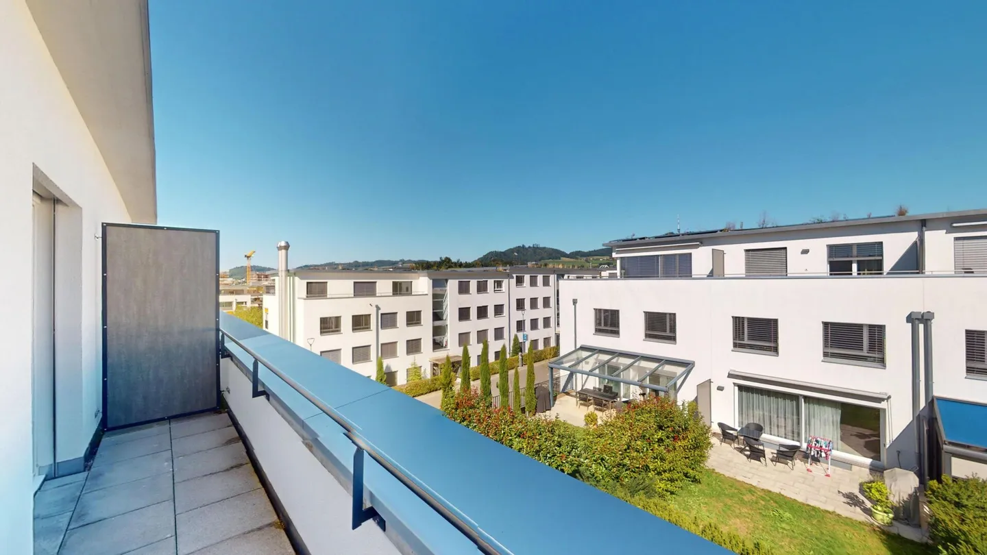 Dream Home on 4 Floors with Attic, Garden and 2 Terraces - Photo 2 of 12