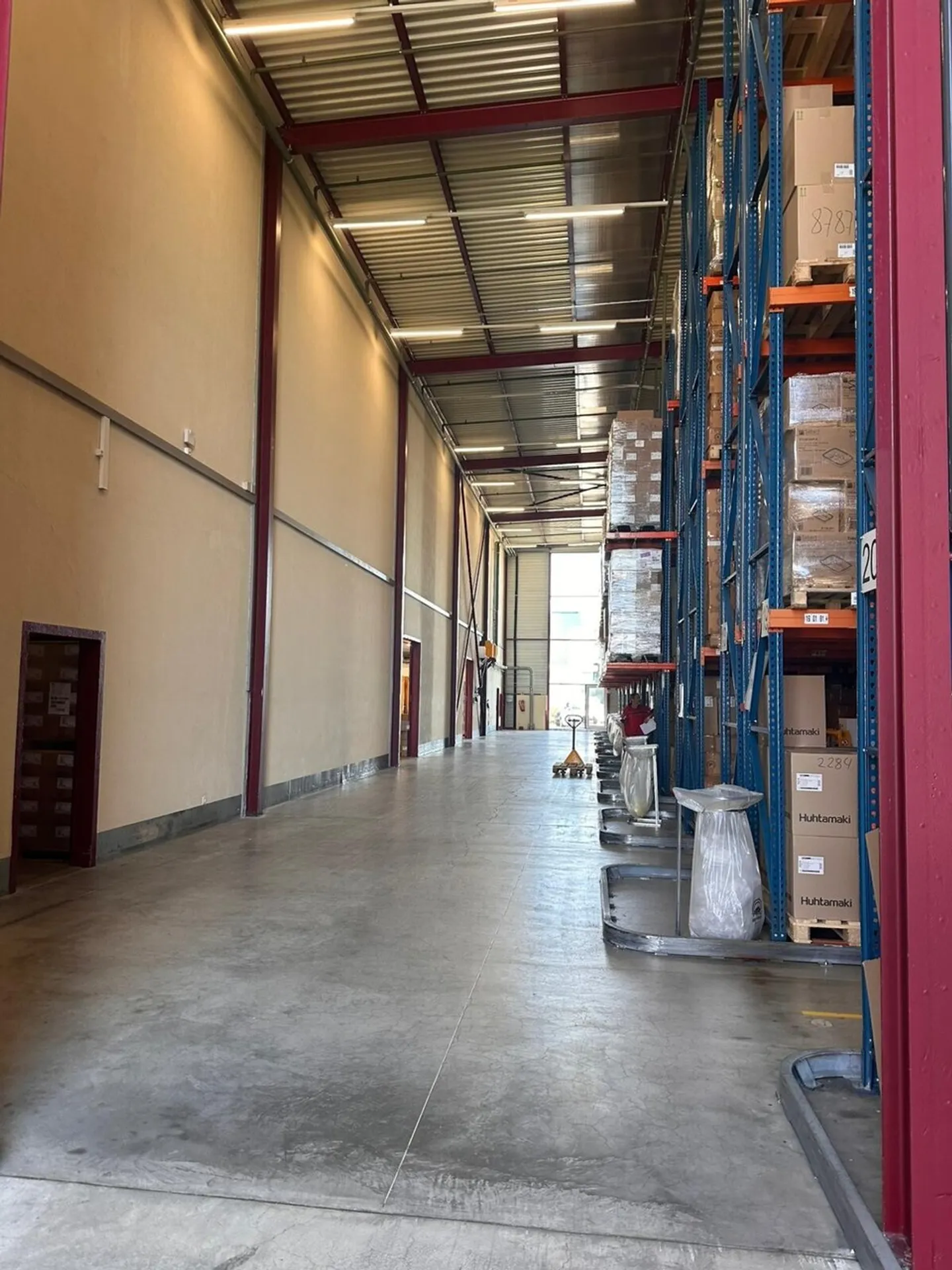 Property for sale - Photo 1 of 5