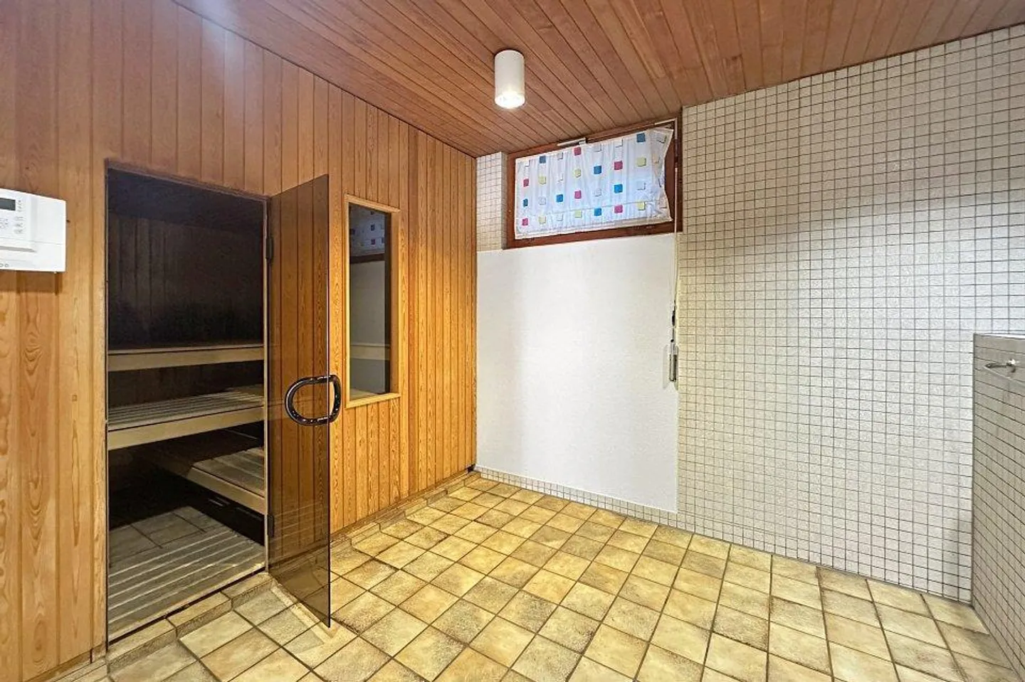 Space for Ideas - 4½-Room Apartment for Individual Redesign - Photo 13 of 13