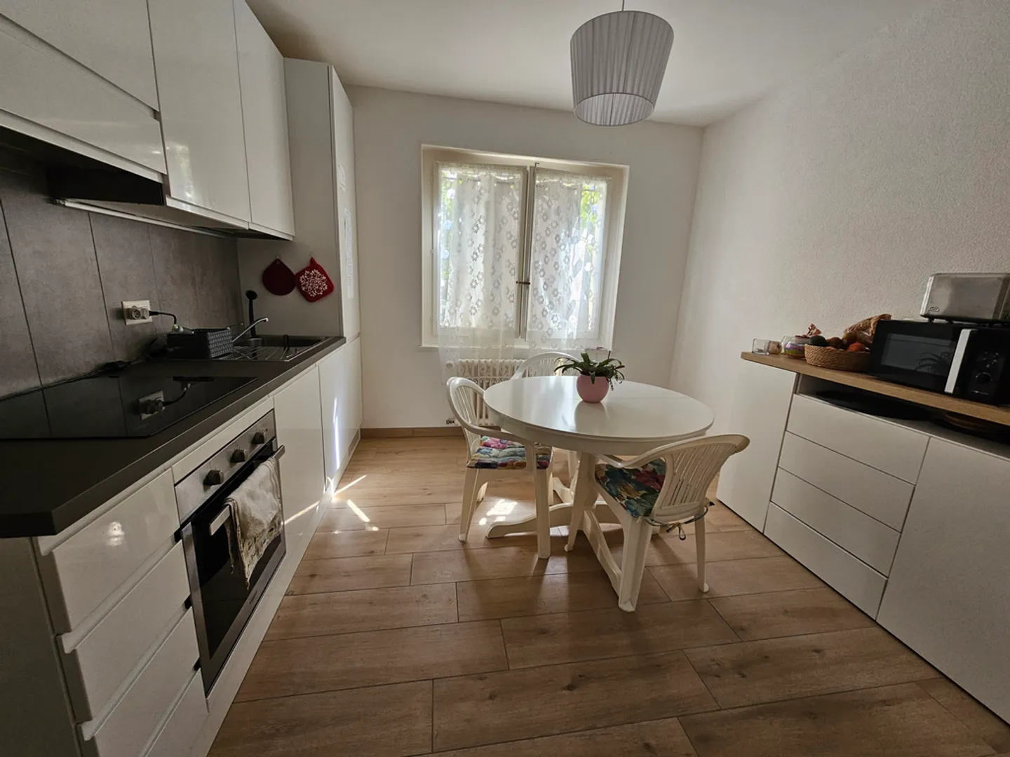 Schöne Wohnung am Hafen von Pully - Foto 4 von 8