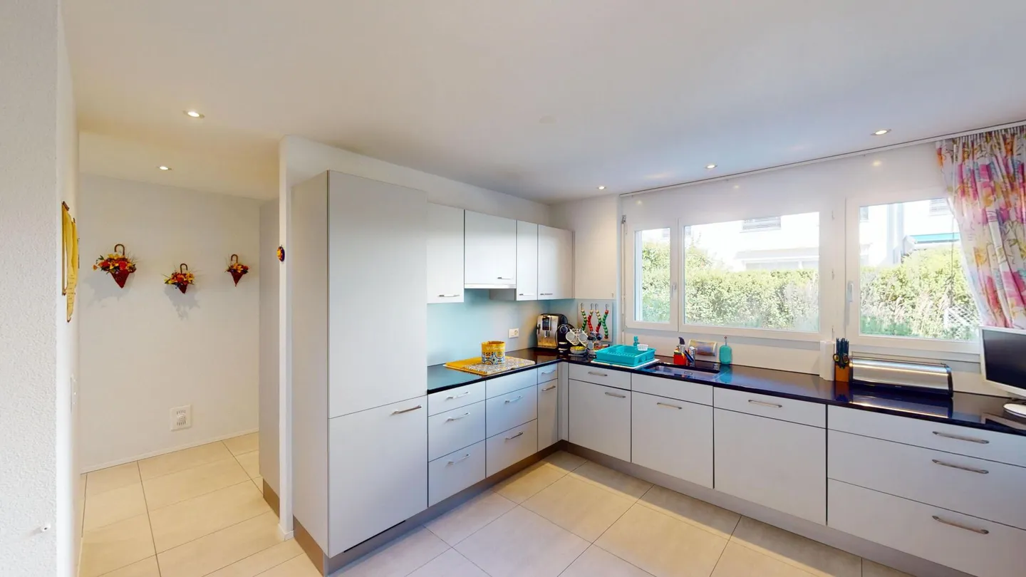 Dream Home on 4 Floors with Attic, Garden and 2 Terraces - Photo 6 of 12