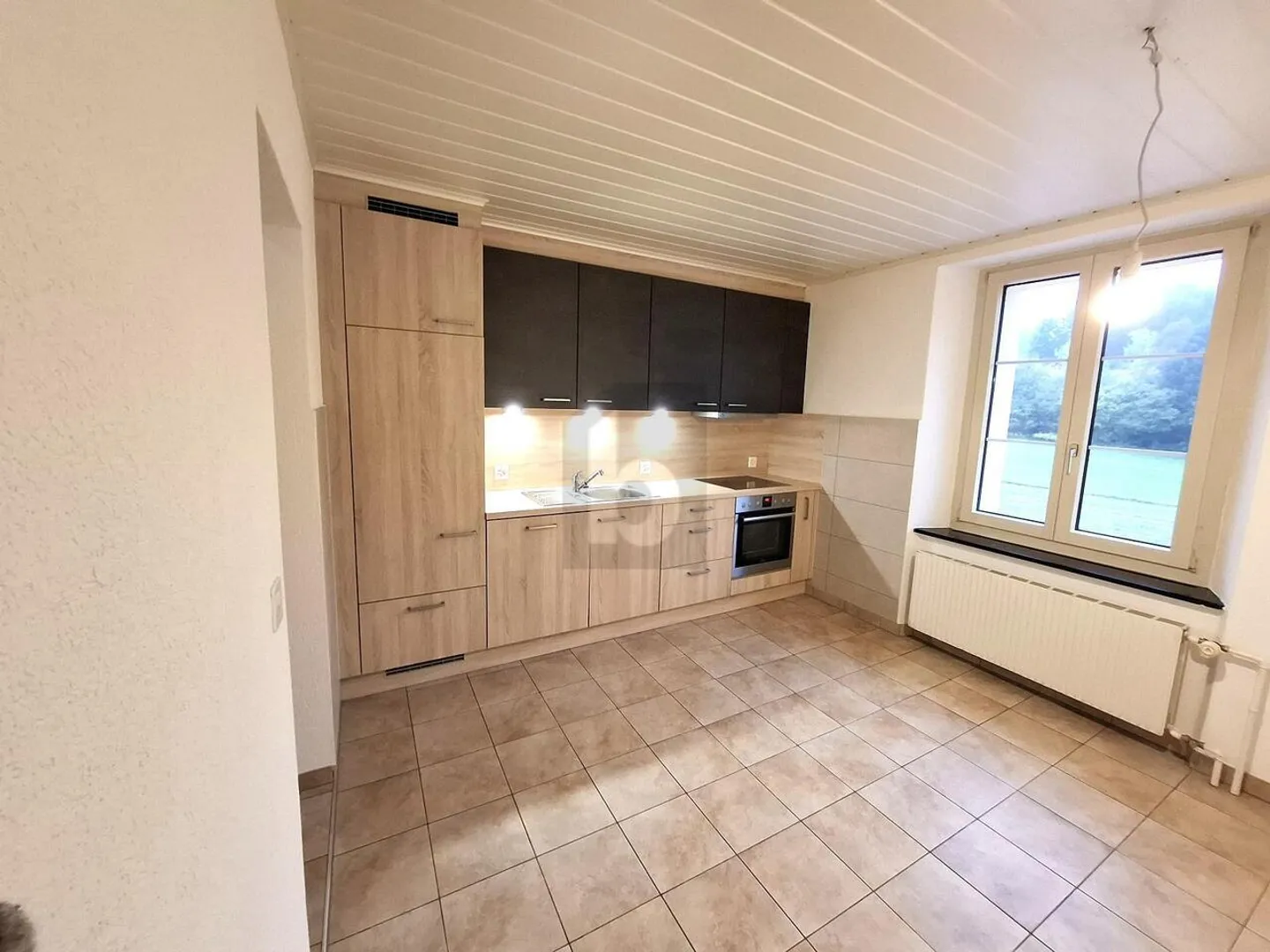 SPACIEUX, EN PLEINE NATURE - Photo 1 sur 6